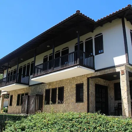 Гостевой дом Къщи за гости Кедър 2*