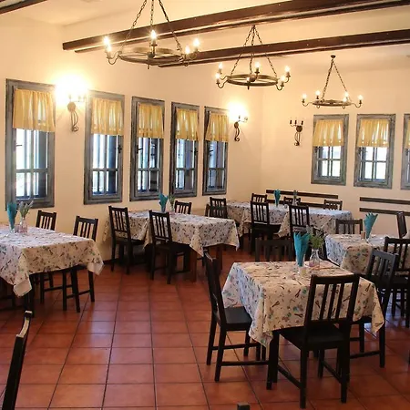 Къщи за гости Кедър