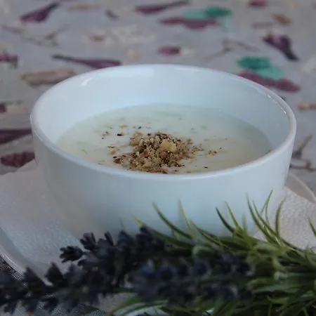 Къщи за гости Кедър