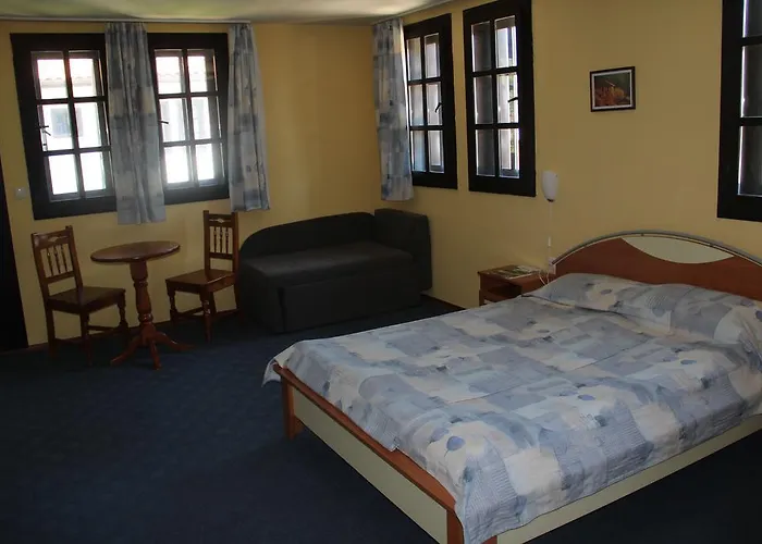 Guest Houses Kedar 2*